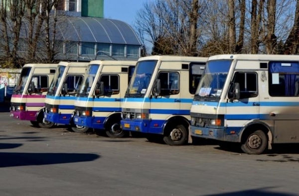 Оприлюднено розклад руху автобусних сполучень по маршруту Ужгород - Чоп від ПП 