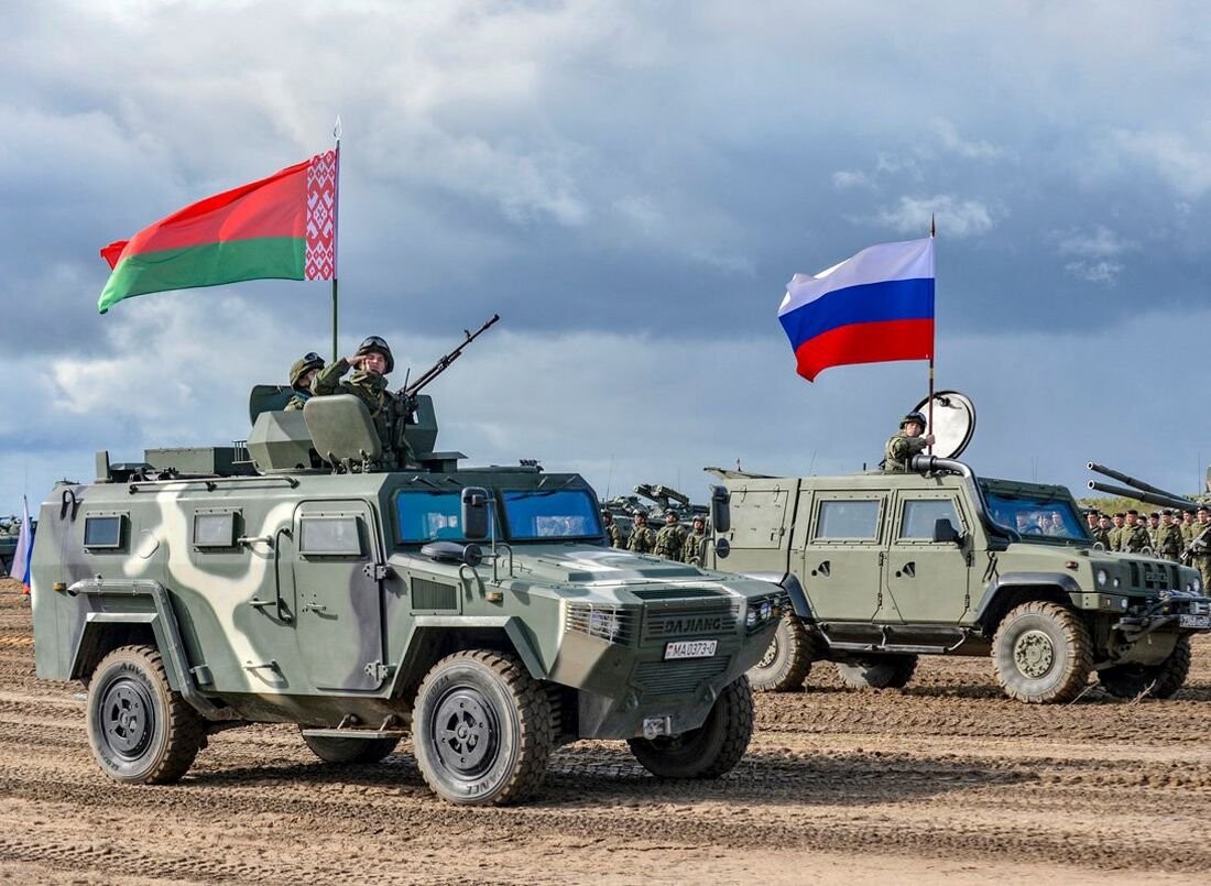 На цей час на території Білорусі перебувають підрозділи російських військ чисельністю 9 тисяч військових (13 БТГр).