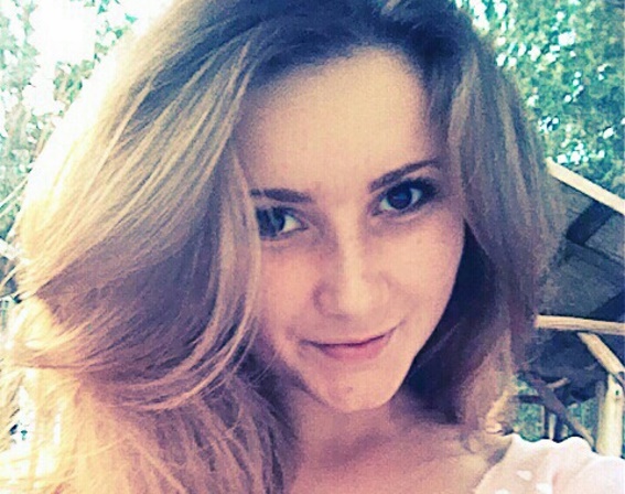 Исчезла 18-летняя Свистак Юлия Витальевна.