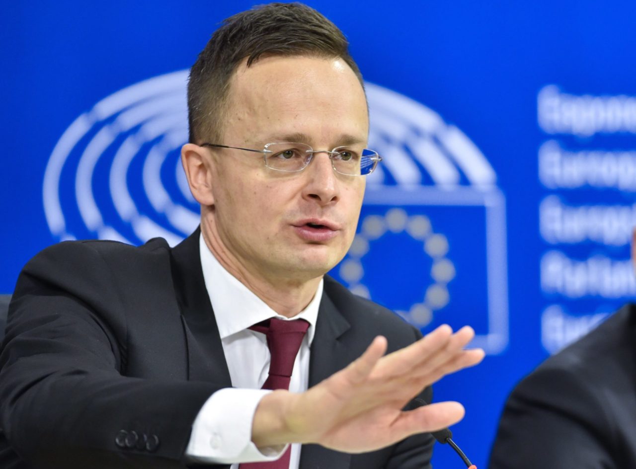 Міністр закордонних справ Угорщини назвав пропозицію глави Європейської народної партії Манфреда Вебера забезпечити рівномірний розподіл природного газу, який надходить до ЄС 
