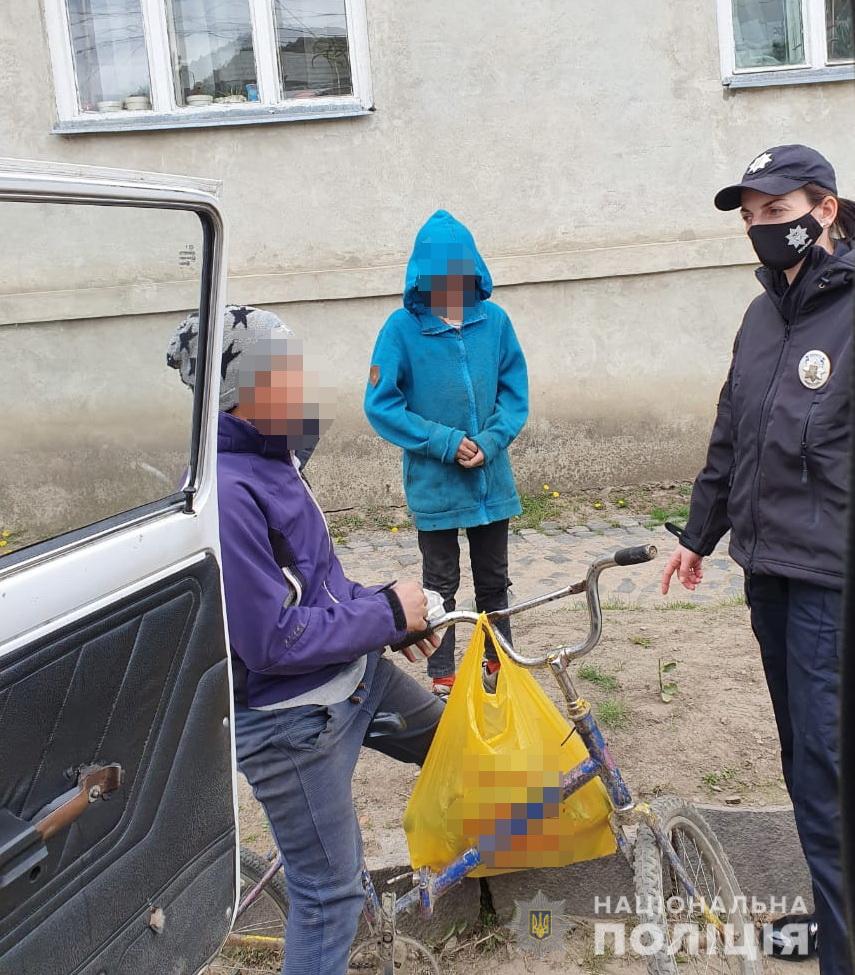 Инспекторы полиции по делам несовершеннолетних Ужгородской области провели рейд на территории автовокзалов и автовокзалов. 