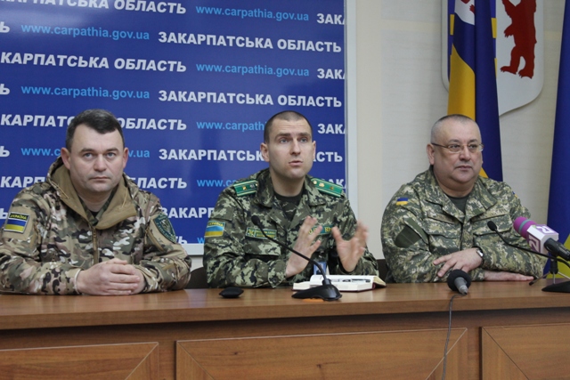 За словами військового комісара Закарпатської області Івана Васильцюна, ці кошти військові отримають після повернення з АТО.