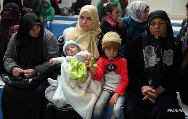 Глава МЗС Австрії Себастьян Курц виступив з ініціативою створити центри Євросоюзу з прийому біженців поза блоком, наприклад у Грузії, Єгипті або на Західних Балканах, повідомляє Bild.