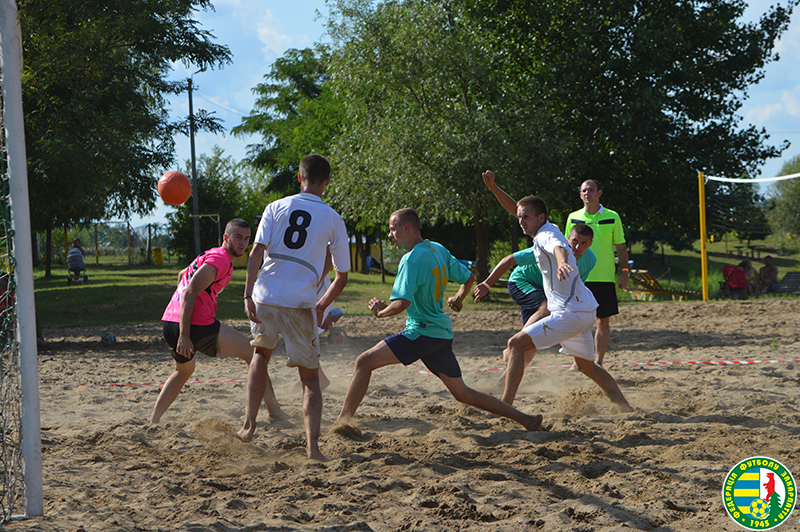 27 липня в селі Дийдо Берегівського району розіграли Кубок Закарпатської області з пляжного футболу.

