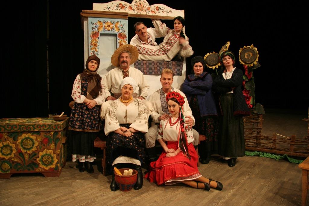 «Схід і Захід разом»: до Іршави приїхав Дніпропетровський театр 
