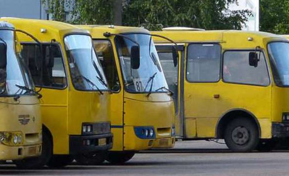 Міністерство інфраструктури України в рамках транспортної стратегії планує до 2030 року повністю відмовитися від сучасних українських маршруток.

