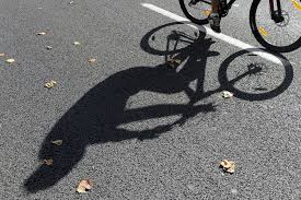 У Мукачеві в дев’ятикласника викрали велосипед вартість 6 тисяч гривень.