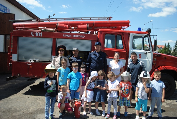 Сьогодні, 12 червня до рятувальників 5-ї державної пожежно-рятувальної частини  м. Іршава завітали 11 учнів 2 класу місцевої ЗОШ І-ІІІ ступенів.