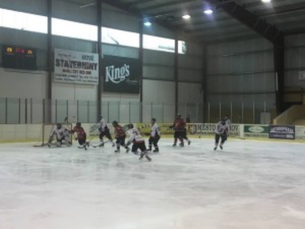 Закарпатська збірна бере участь у хокейному турнірі в Чехії