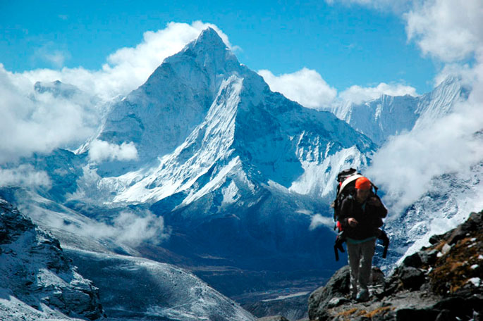 Найвища гора світу продовжує забирати життя сміливців.