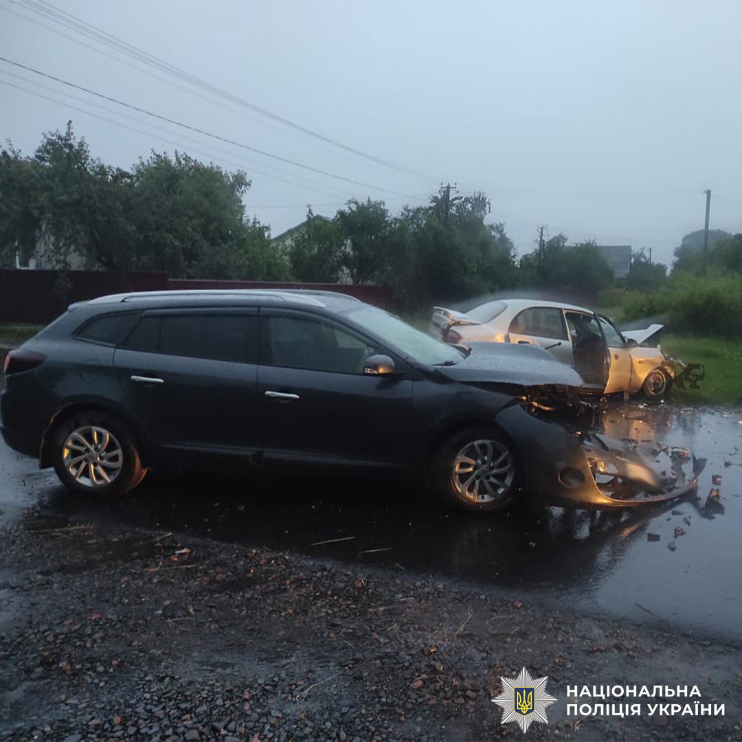 Малюнок до статті 33-річний п'яний водій влаштував жахливу ДТП: є постраждалі (ФОТО)%