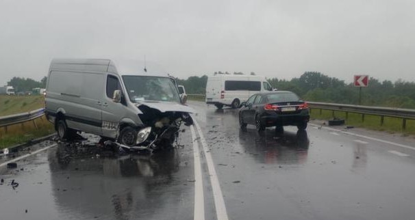 Смертельна ДТП на трасі "Київ-Чоп": стало відомо нові подробиці трагедії (ФОТО)