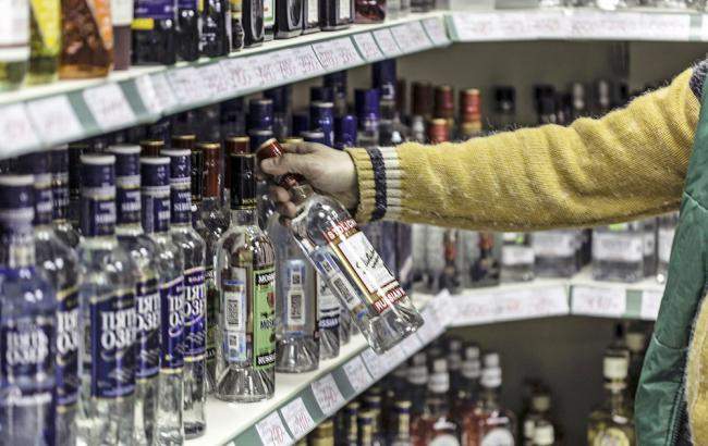 Уряд підвищив мінімальні ціни на алкоголь.