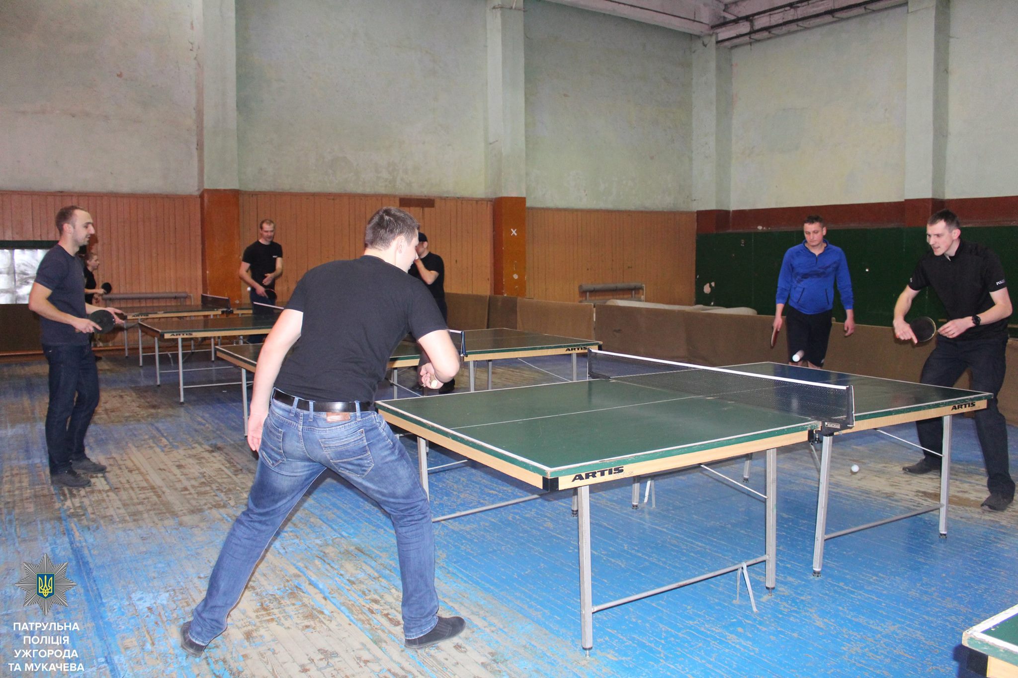 Патрульні Ужгорода та Мукачева провели турнір з настільного тенісу.