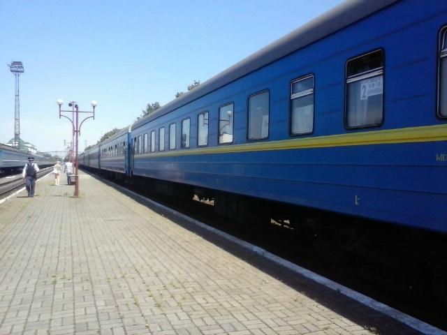 Через ситуацію з боєприпасами на військових складах на Вінниччині зміненим маршрутом курсують 47 пасажирських поїздів.