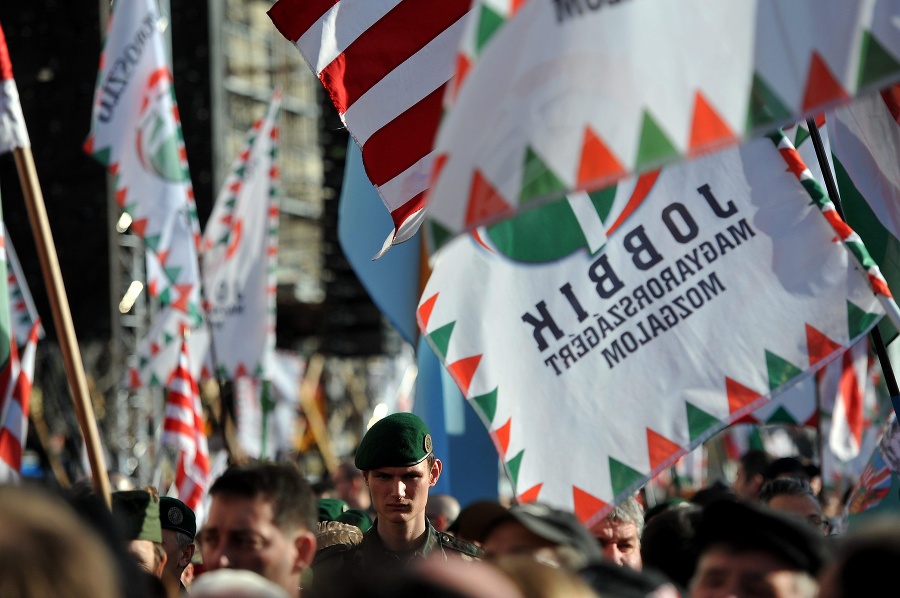 Венгерская партия "Йоббик" открыла свое представительство в Словакии