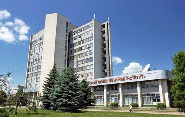 Військові РФ обстріляли ядерну установку у Харкові.