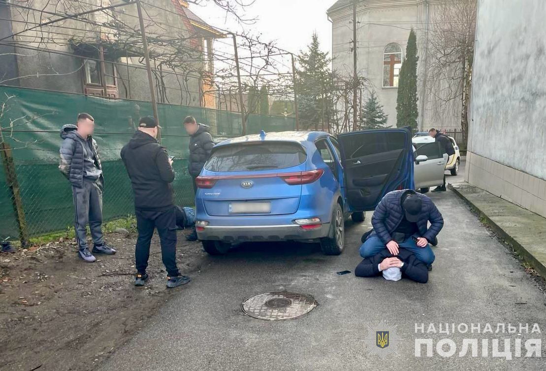 "Csak divatos autókra élesítették a fogaikat": "fedezték" a gépeltérítők bandáját, akik az egész régiót távol tartották (FOTÓK, VIDEÓ)