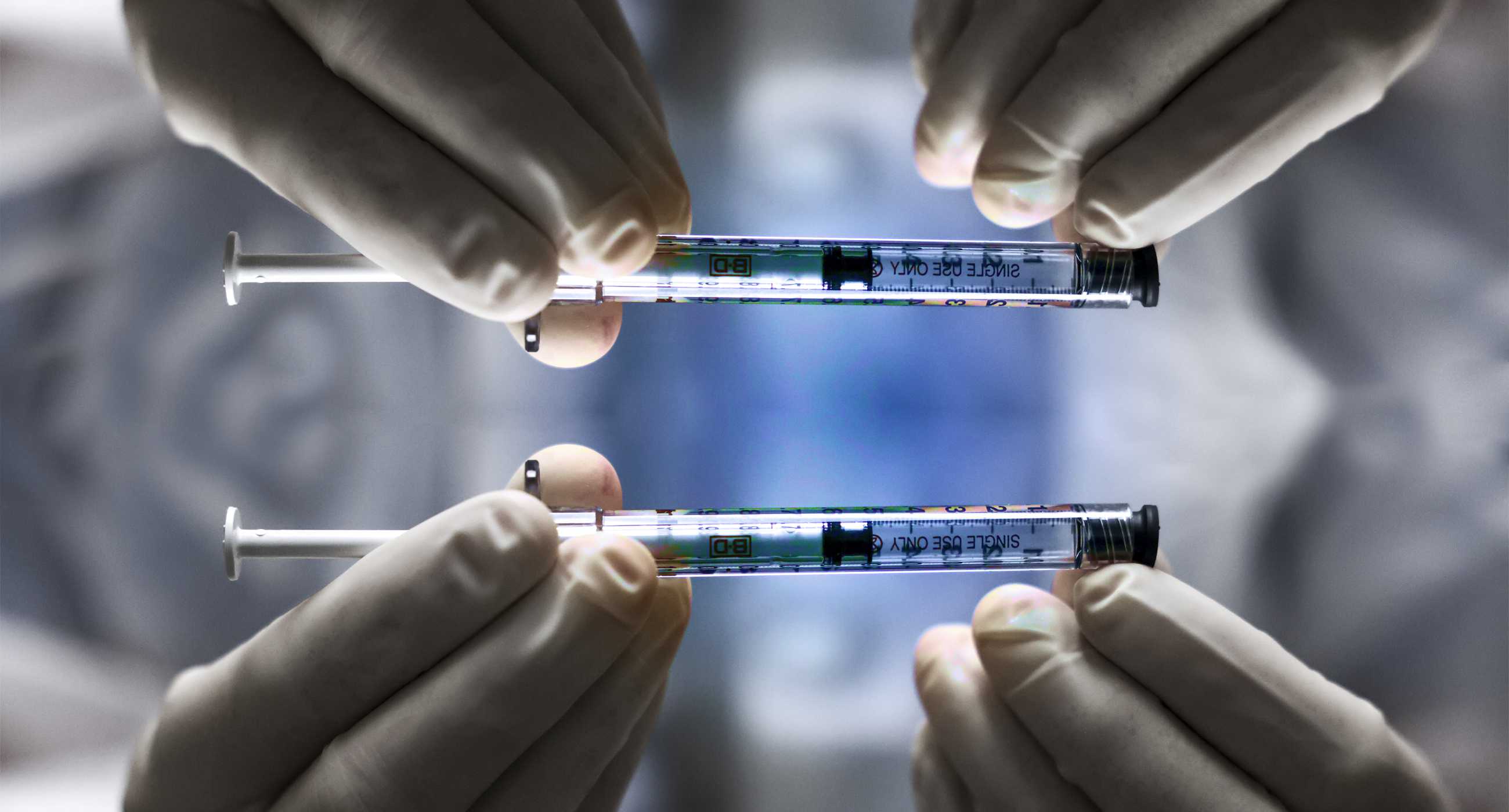 В Закарпатье уже смоделирована бустерная доза вакцины. Об этом сообщила региональный координатор вакцинной кампании против COVID-19 в регионе Виктория Тымчик.