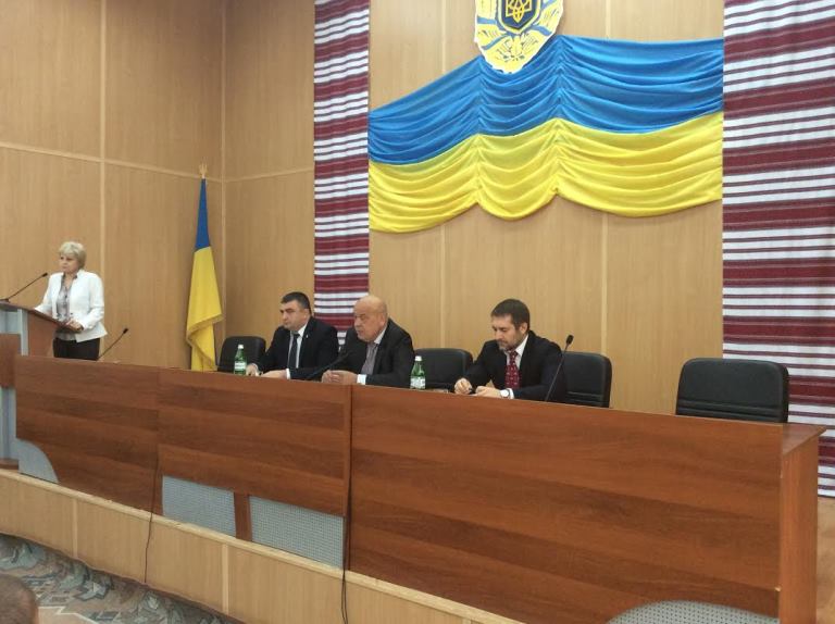Сьогодні, 8 вересня, під час наради у Мукачівській РДА, губернатор Закарпаття Геннадій Москаль представив нового очільника райдержадміністрації.