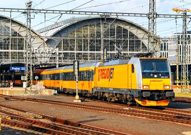 Поезда чешского перевозчика RegioJet начнут с 31 июля курсировать между Прагой и Будапештом. Тем самым компания продолжит существующий маршрут Прага-Брно-Вена. 