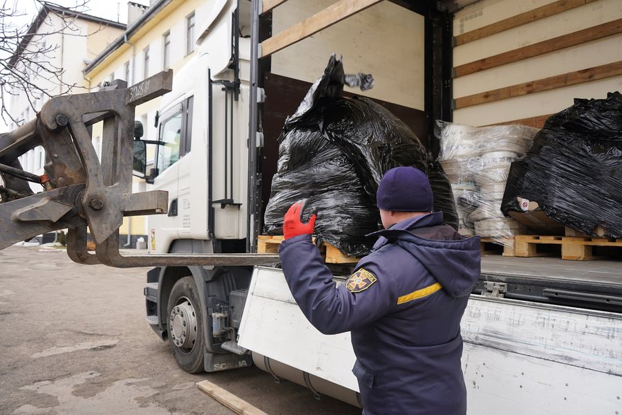 Очередная партия гуманитарной помощи от пожарных Республики Польша прибыла в Украину. 