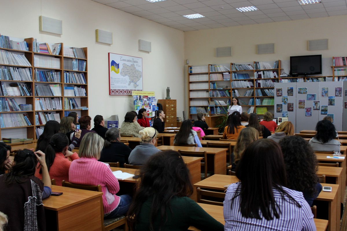 Закарпатские книголюбы наслаждались творчеством Бориса Олийныка по случаю 80-летия поэта