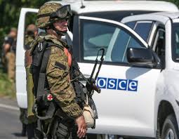27 березня спеціальна моніторингова місія ОБСЄ, перебуваючи на спостережному пункті з українського боку, зафіксувала бойову ескалацію конфлікту під Широкіним.