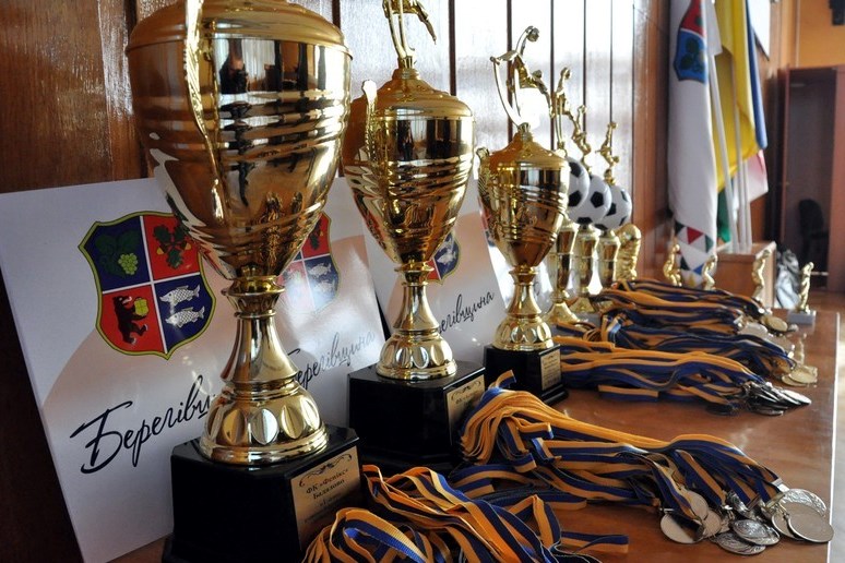 У приміщенні Берегівської районної федерації футболу 8 липня відбулось жеребкування Кубка району з футболу сезону 2019 року.