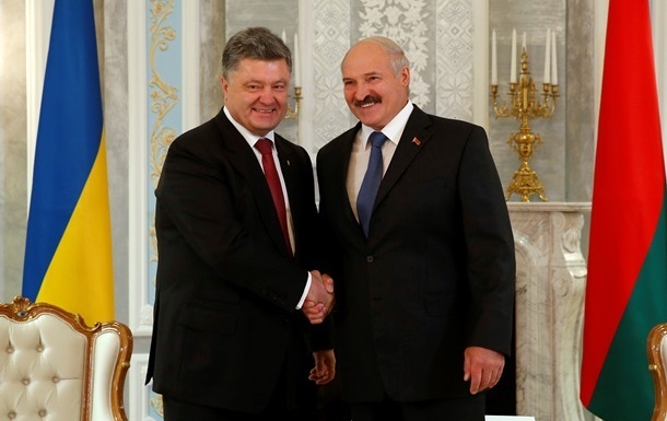 Президент України Петро Порошенко підтвердив недільний візит до Києва президента Білорусі Олександра Лукашенка