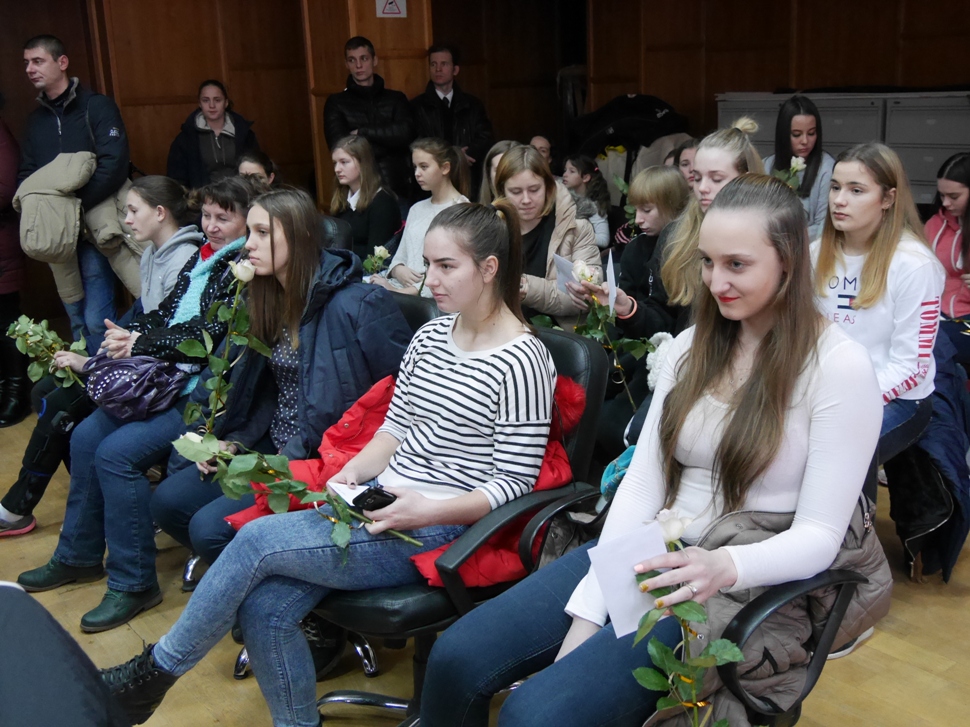 Сьогодні, 22 грудня, в Ужгородській міській раді відзначили юних ужгородських спортсменів – призерів всеукраїнських та світових змагань.


