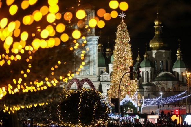 Чому Україна святкує два різдва: журналісти провели розслідування