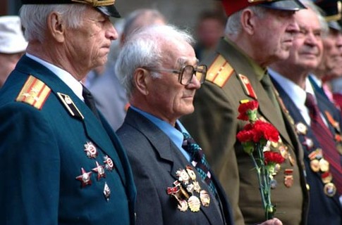 Німеччина виплатить по 2500 євро колишнім радянським військовополоненим.