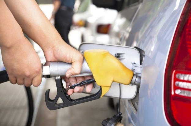 Кабінет міністрів спільно з Верховною Радою ініціювали законопроект, який зобов’яже додавати виробникам до бензину не менш як 7% маси біопалива.