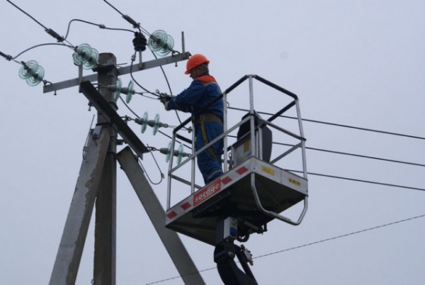В Закарпаттяобленерго попередили про заплановані ремонтні роботи, проведення яких може призвести до відключення електроенергії.
