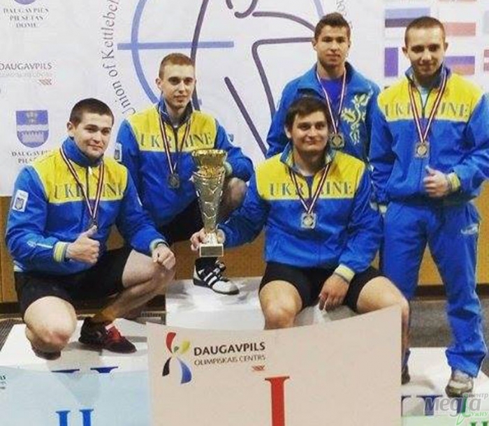 Нещодавно у латвійському Даугавпілсі відбувся відкритий Чемпіонат Європи з гирьового спорту. Участь у цьому турнірі взяло понад дві сотні учасників із 19 країн континенту.