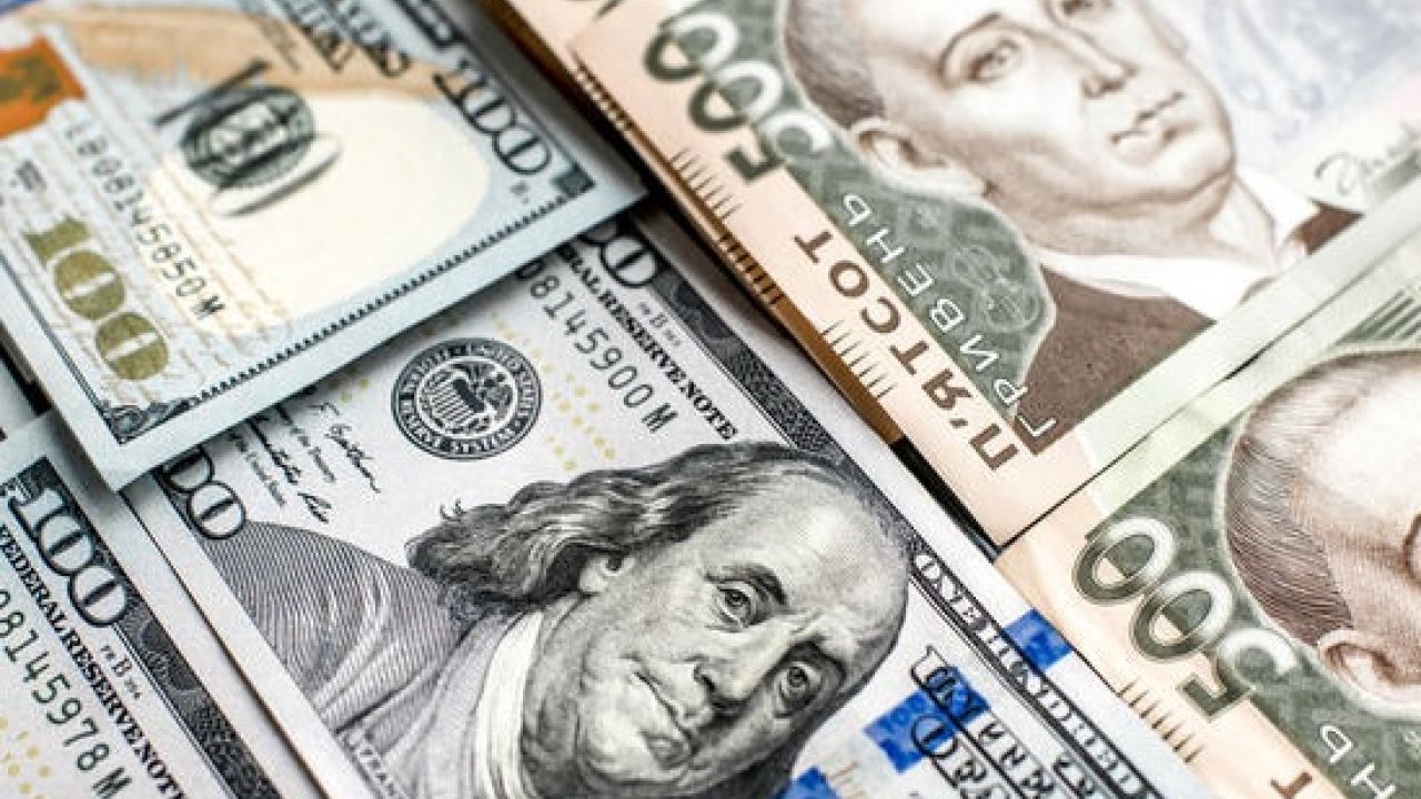 Курс валют 21 лютого: що зараз відбувається з доларом, євро та злотим