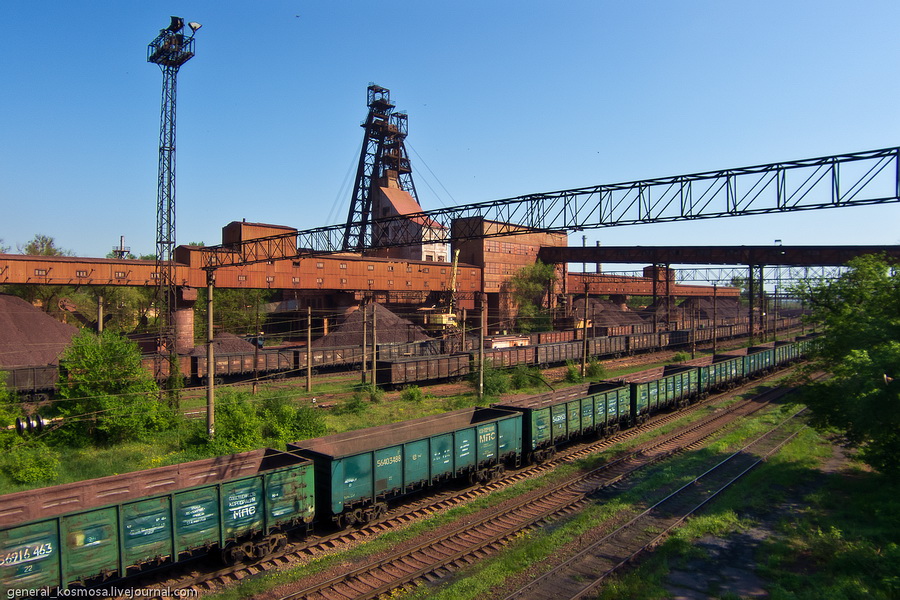 Американская компания Avelana Gold будет реализовывать в Украине, а именно – в Закарпатской области, первый индустриальный проект по подземной добыче металлов.