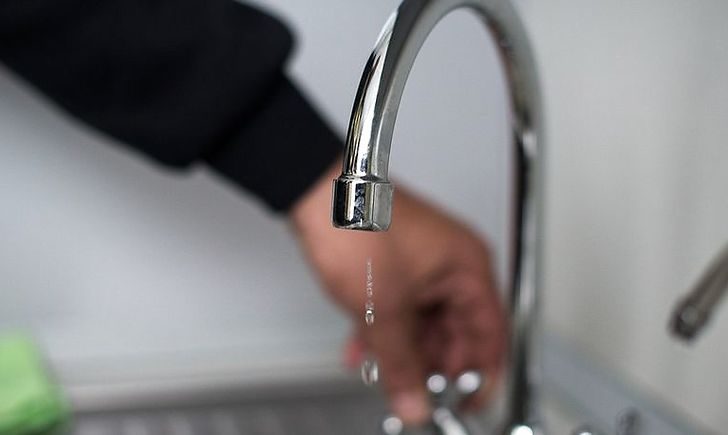ВУЖКГ повідомляє про можливе пониження тиску води в місті Виноградів.
