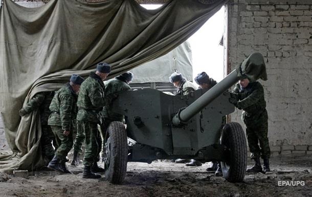 У Мінську домовилися про відведення озброєння