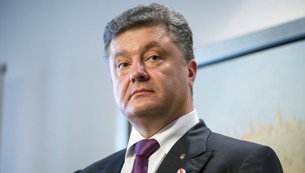 Порошенко собрал на экстренное совещание Яценюка, Гонтареву и Яресько