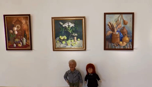 В Ужгороді відкрили виставку художниці Ольги Скакандій (ВІДЕО)