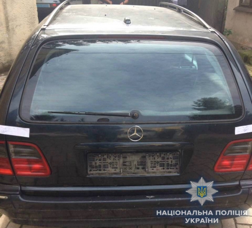 Спеціалісти детективного підрозділу ГУНП в Закарпатській області завершили досудове розслідування щодо розбійного нападу на іноземця.
