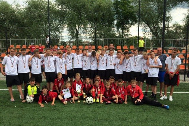 Мукачівські юніори вдало виступили на футбольному турнірі в Румунії