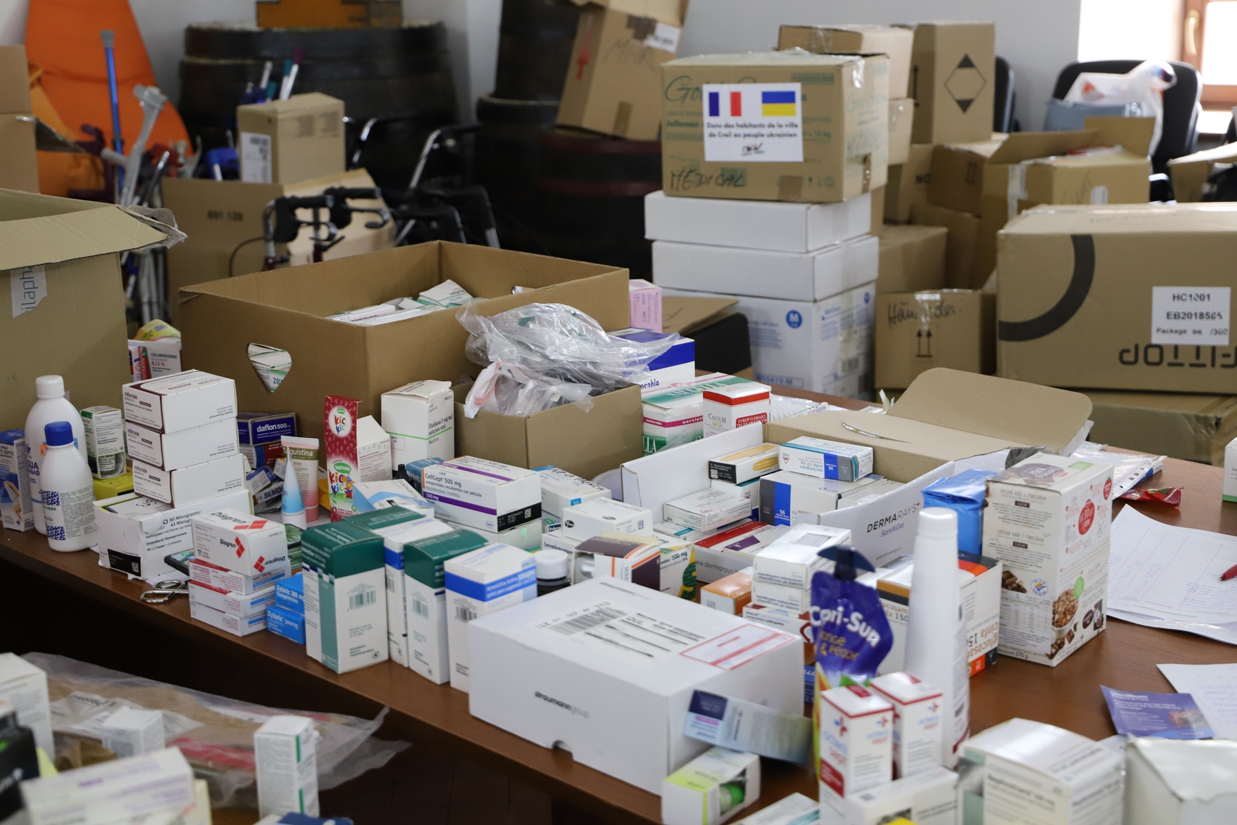 Медичні препарати, перев’язувальні матеріали, бандаж, укомплектовані індивідуальні аптечки, термоковдри, необхідне для госпіталів відправили 128-ій окремій гірсько-штурмовій Закарпатській бригаді.