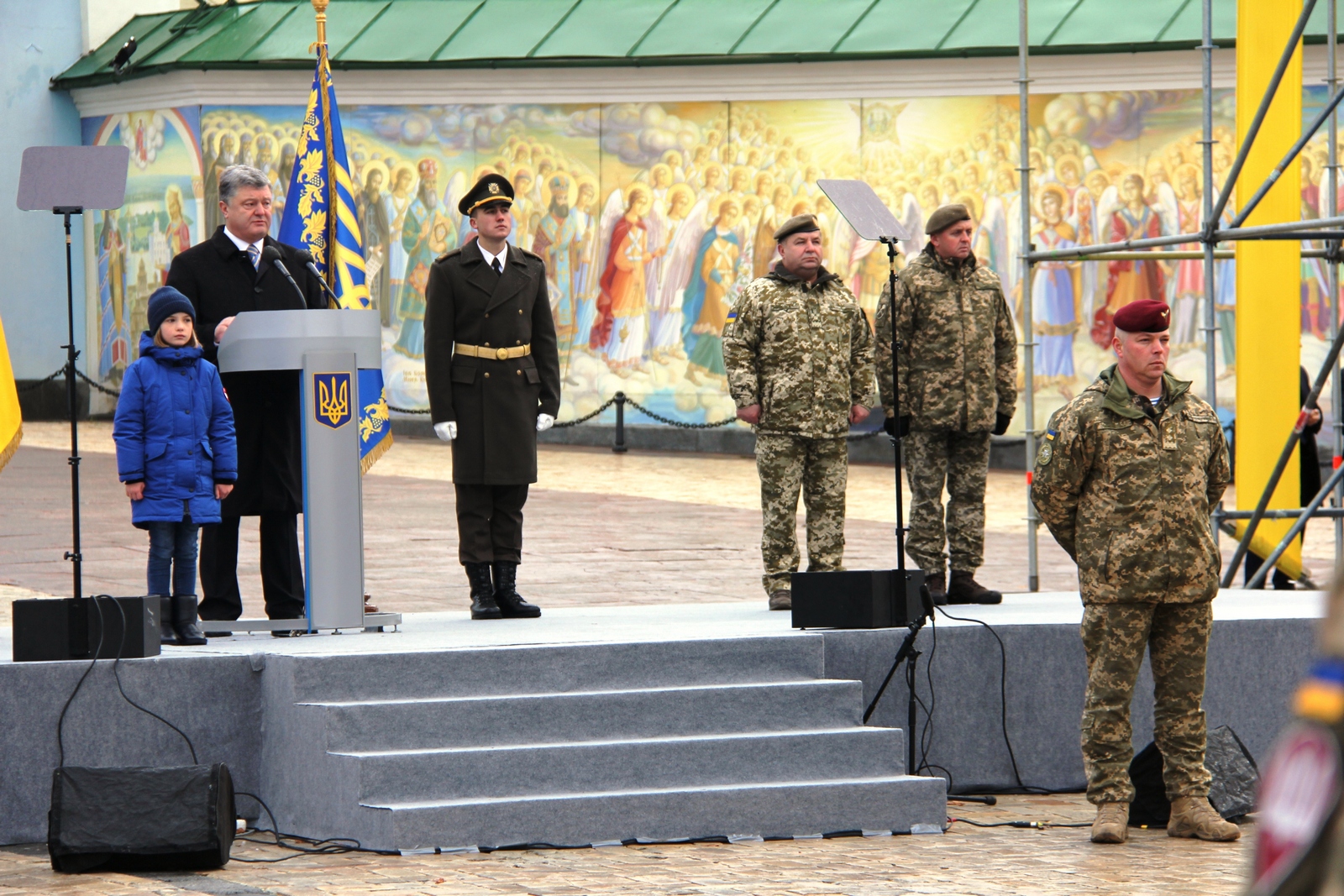 Про це Президент повідомив під час урочистої церемонії перейменування Високомобільних десантних військ у Десантно-штурмові війська Збройних Сил України.