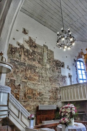 Мурал часів середньовіччя виявили у реформатської церкви селища Вишково, що на Хустщині.