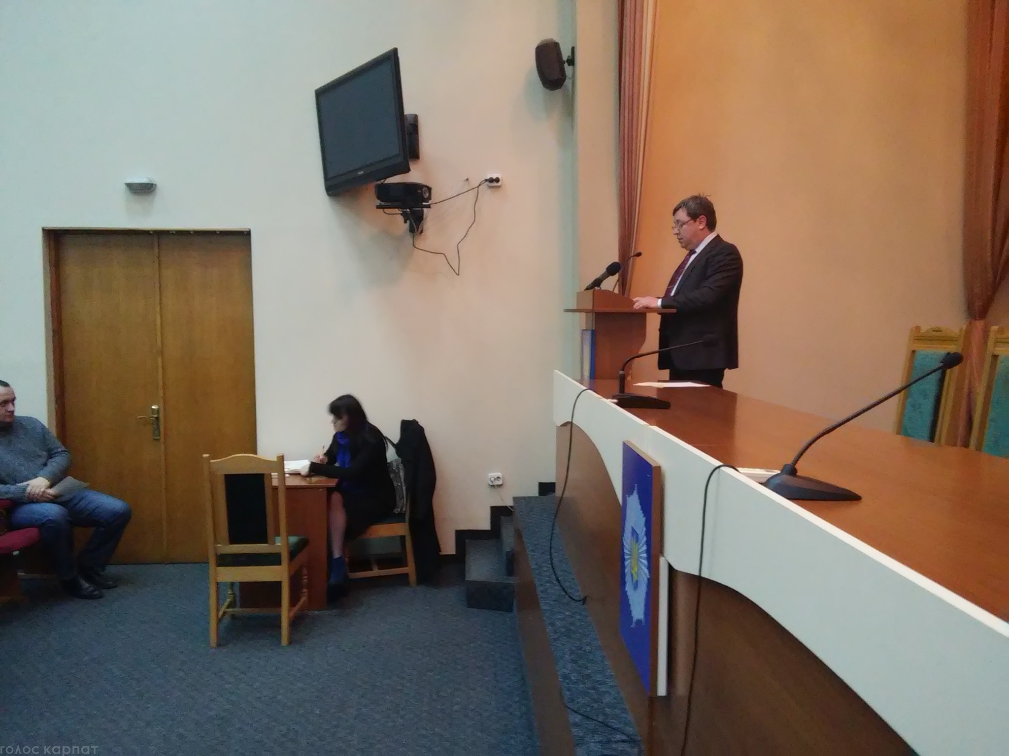 Сьогодні, 29 січня, у актовому залі Управління УМВС у Закарпатській області відбулися установчі збори для формування Громадської Ради при ГУ ДФС  у Закарпатській області.