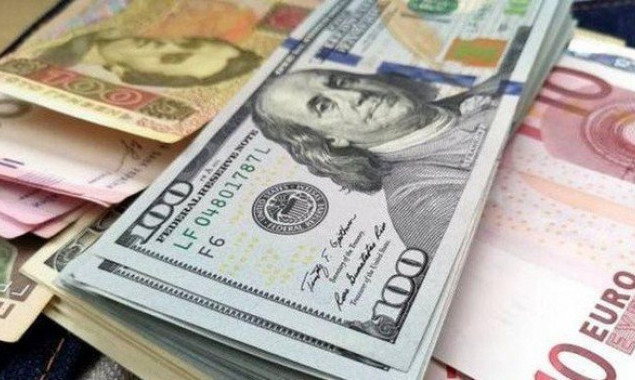 Курс валют 8 січня: що відбувається з доларом, євро та злотим у середу