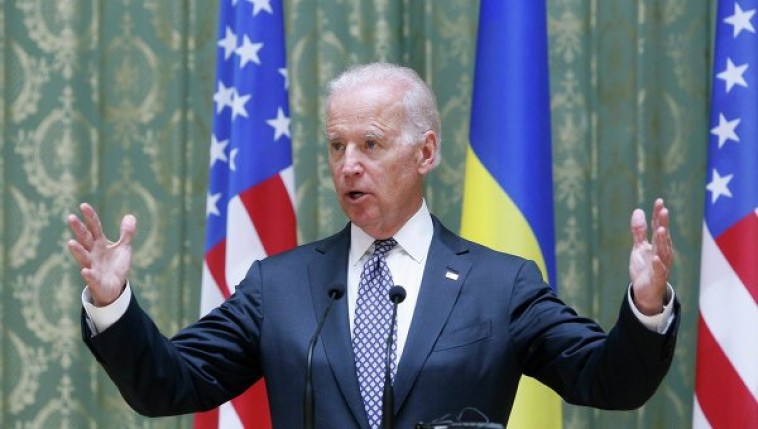 Вице-президент США Джозеф Байден заявил, что генеральный прокурор Украины Виктор Шокин должен уйти в отставку.
